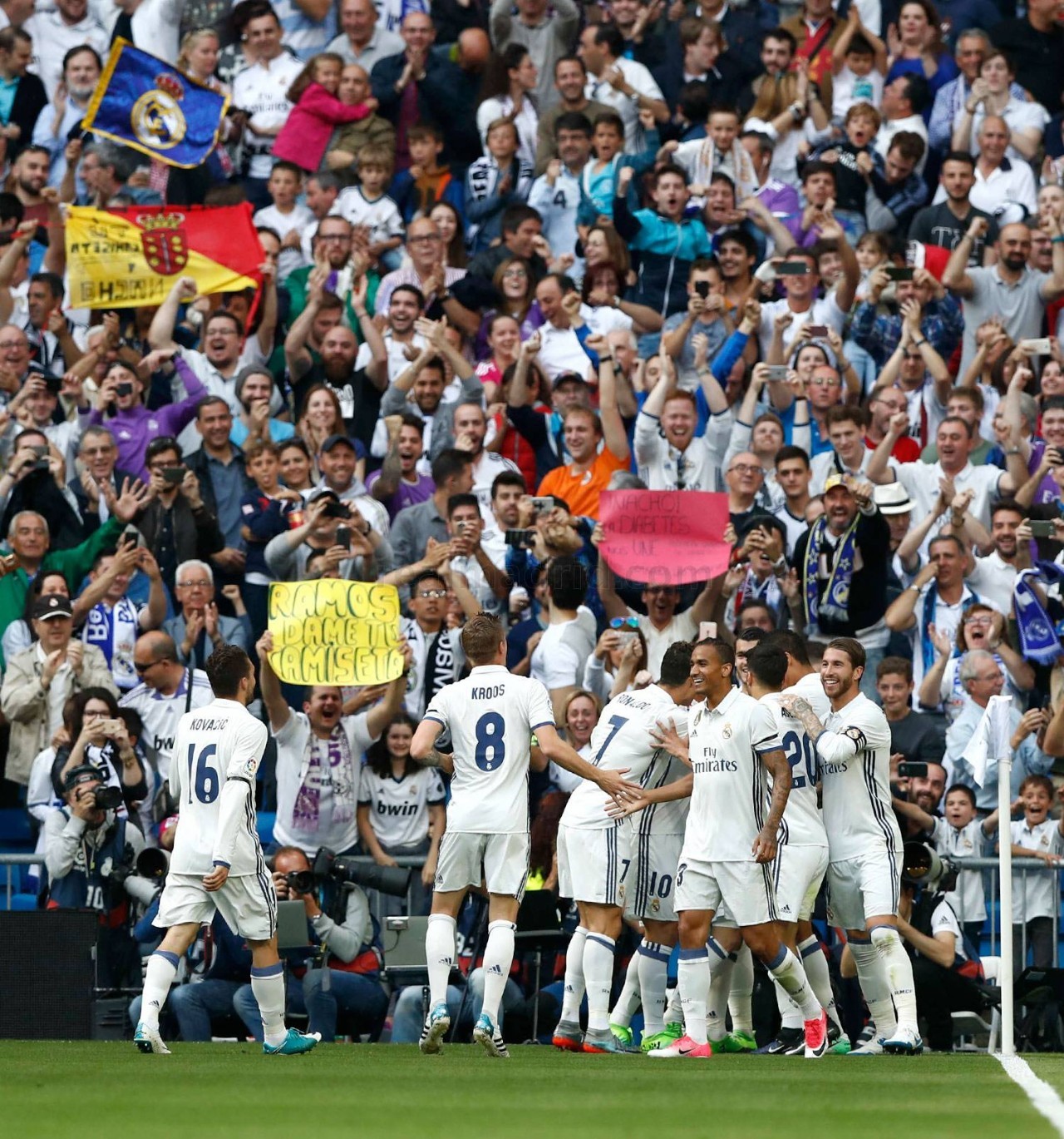 布云朝克特 布云朝克特