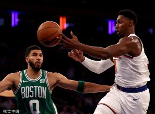 积分榜上稳 积分榜上稳