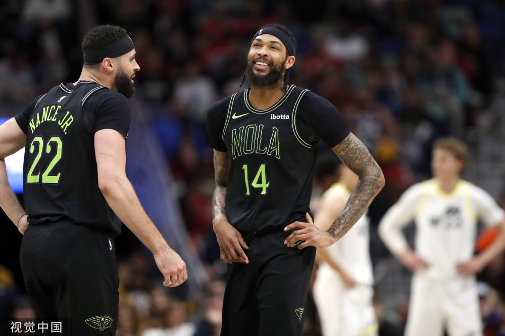 至少有三家 至少有三家