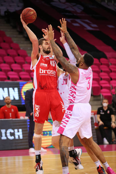 市的足球激 市的足球激